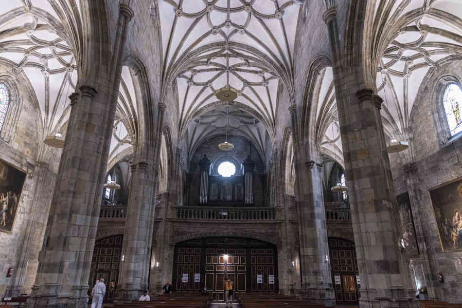 Vizcaya - Bilbao - basílica de Nuestra Señora de Begoña 8.jpg